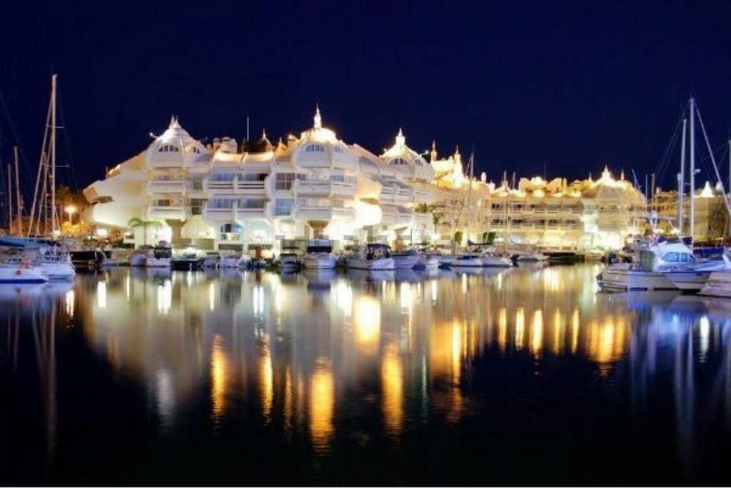 贝纳尔马德纳Panoramic Seaview Puerto Marina公寓 外观 照片